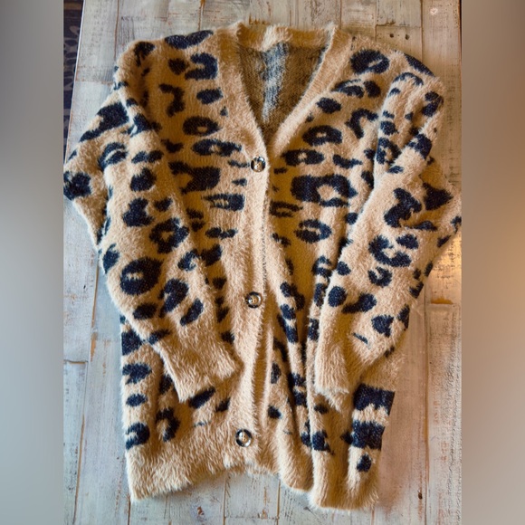 Leopard Print Button-Up Cardigan - Picture 1 of 3
